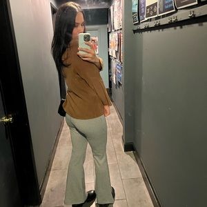 Meet your Posher, Sandy